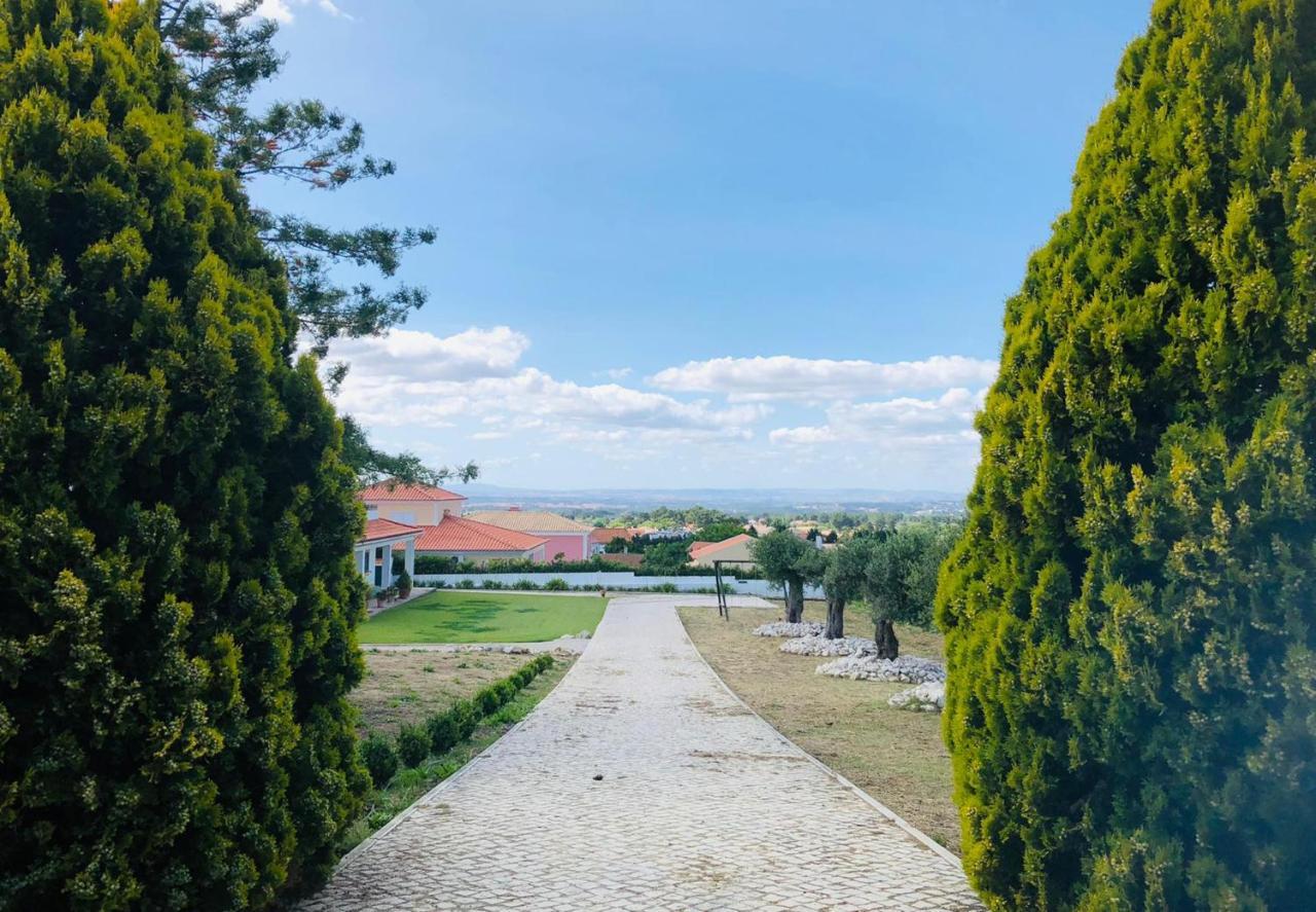 Вилла Quinta Da Chapeleira Em Азейтан Экстерьер фото